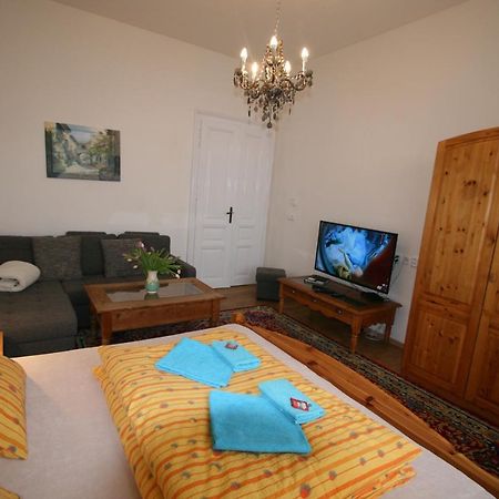 Apartment No. 16B Svahova 14 Karlovy Vary Luaran gambar