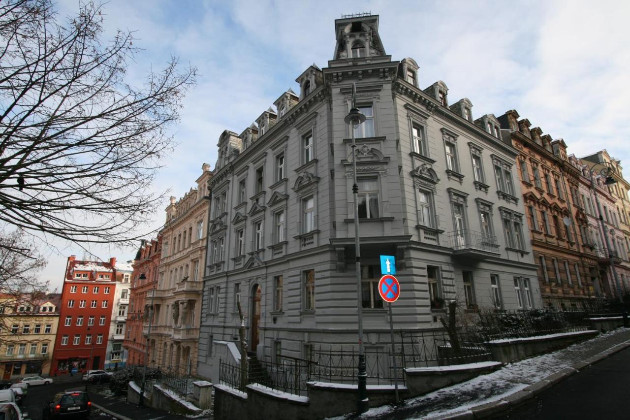 Apartment No. 16B Svahova 14 Karlovy Vary Luaran gambar